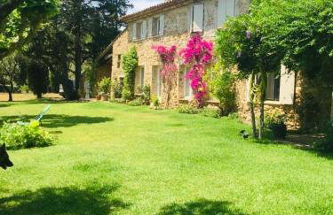 Villa provençale familiale avec piscine - Photo 4