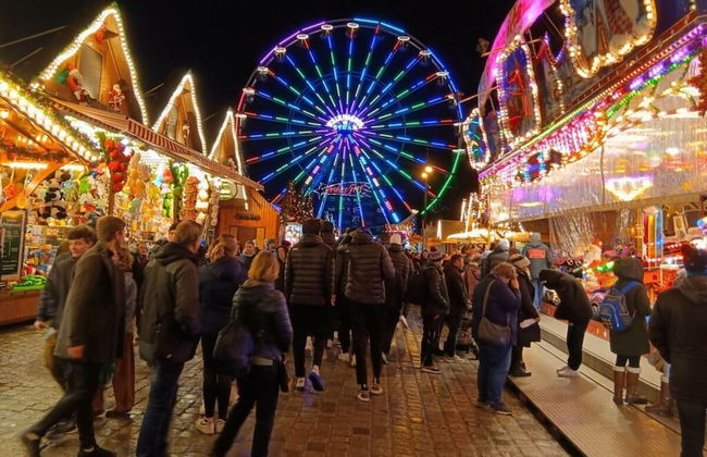 City Center Modern Retreat - Photo 27