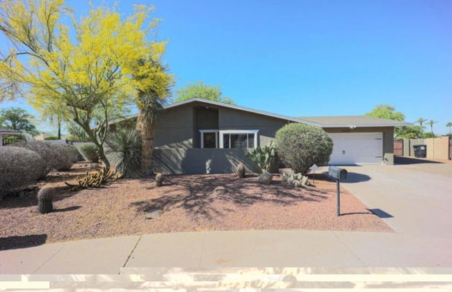 The Scott With Heated Pool by Homeslice Stays - Foto 18