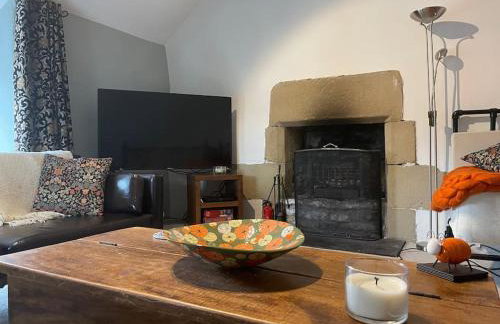 Beautiful listed 3 bedroom cottage with wood burner - Foto 36