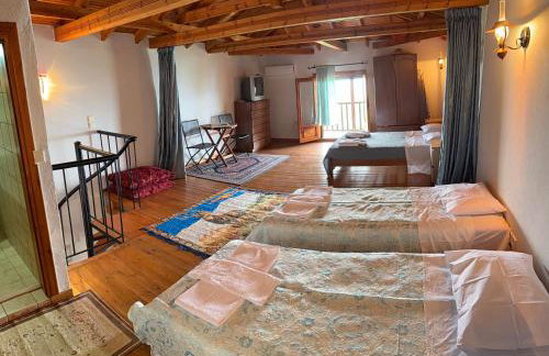 Wooden Harmony - Photo 3