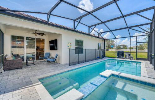 Relax, Play, Swim Luxe Haines City Home with Lanai! - Foto 27