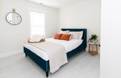 Family Duplex Suite in Downtown Sandusky Sleeps 12! - Foto 1