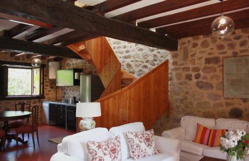 Gatehouse of the Palacio de Hualle near Comillas - Foto 6