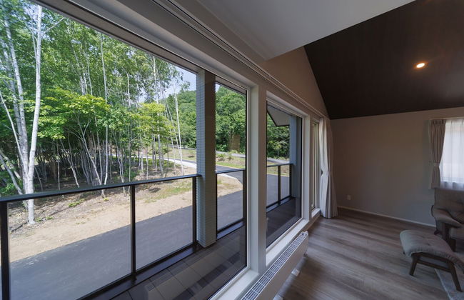 LYS GRACIEUX【Ezo Fuji hoothills】 - Photo 22