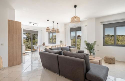 Sol Luxury Apartment - close to the beach with a private heated mini pool - Foto 26