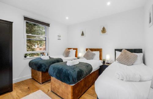 2 Bedroom Flat By Key Light Properties Short Lets & Serviced accommodation two minutes walk from Canada Water Station - Great for Contractors, Group and Family - Foto 74