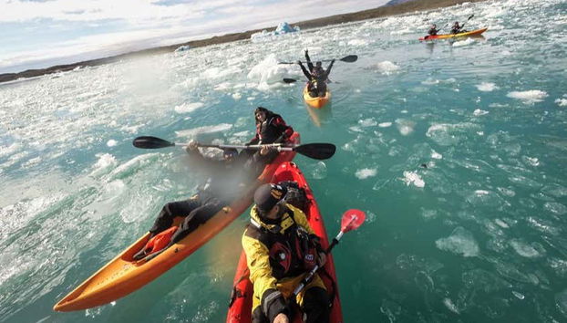 Durante il tour in kayak