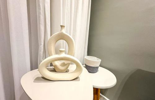 Apto completo bem localizado em frente a Jaqueira! - Foto 5