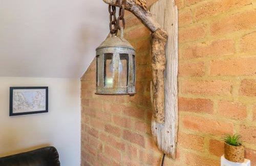 The Ivy Barn - Photo 12