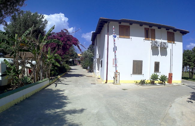 Villagio Camping La Scogliera - Foto 2