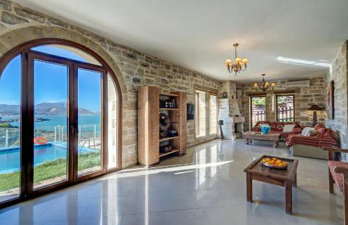 Hectoras Villa in Plaka BY APOKORONAS-VILLAS - Photo 57