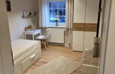 Cozy Luhe Cottage - Photo 8