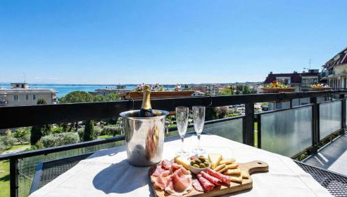 Splendido Apartment DesenzanoLoft Official Partner Homes & Villas by Marriott Bonvoy - Foto 2