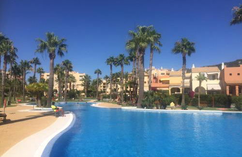 Un mar de sensaciones en Urb Jardines de Zahara 1ª linea Atlanterra - Photo 6