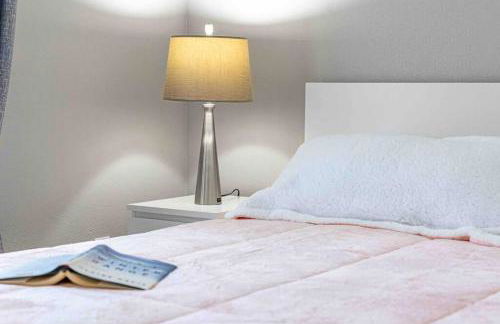 Luxury Orlando Villa, Private Pool with Waterfall - Foto 70