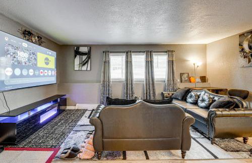 Easily Explore Anchorage! Modern Duplex Near Town - Photo 6