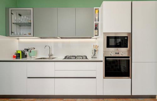 Agata verde con terrazza e giardino - Foto 15