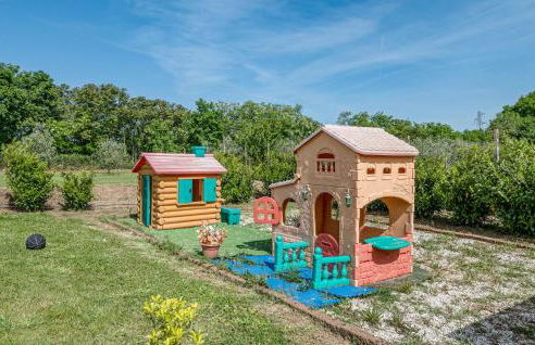 Gorgeous Home In Fabrica Di Roma - Foto 9