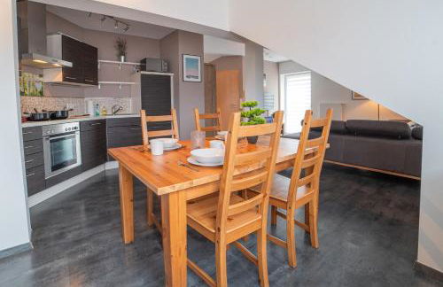 Köstlbach Apart I Ferienwohnung bis 3 & 6 Personen I Nürnberg I Neumarkt I Messe I Natur I Küche I Parken I Waschmaschine I Garten - Foto 22