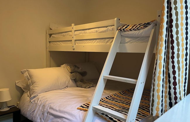 Blaydonburn - Sleeps 4,5 - Parking - Hottub - Yard - Photo 8