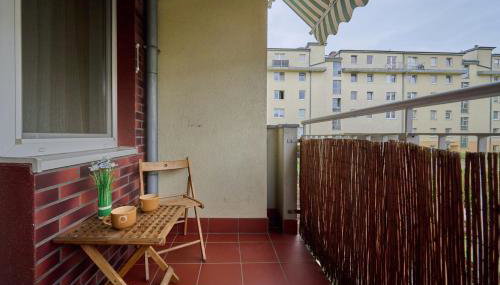 Convenient Apartment Mosiężna 7 by Noclegi Renters - Photo 3