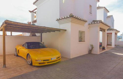 Villa privada con increíbles vistas al mar - Photo 35