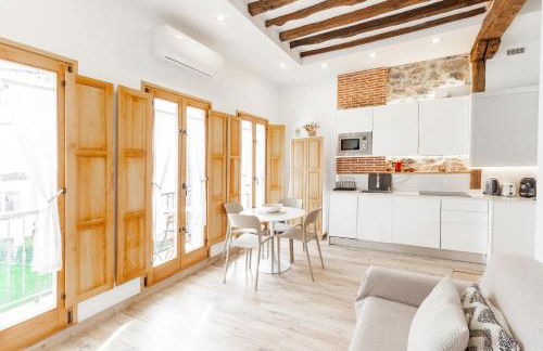 Apartamento en casco histórico con vistas a la iglesia - Foto 1