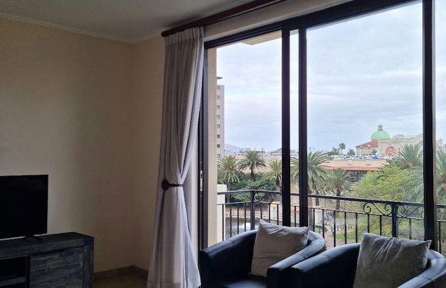 The Island Club by Smart City Stays - Photo 26