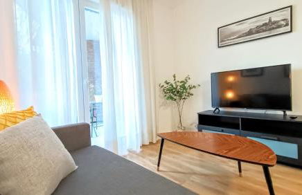 DFLAT Escultor Madrid Apartments - Photo 32