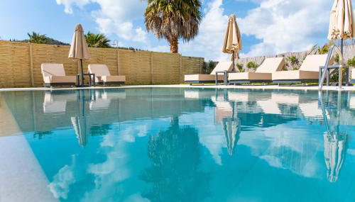 My Corfu Luxury Villa with private pool - Foto 5, sunbed