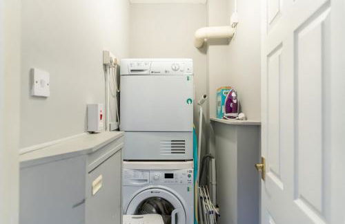 Ground-fl Two Bedroom Apartment in Bridge of Allan - Foto 18