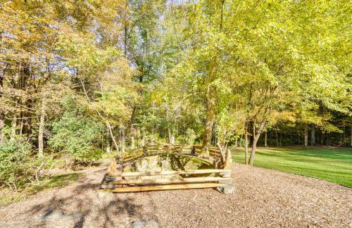 Tranquil 3 BR Stockbridge House with Private Deck! - Foto 41