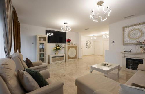 Exclusive Villa City, Beach & Golf - Photo 11