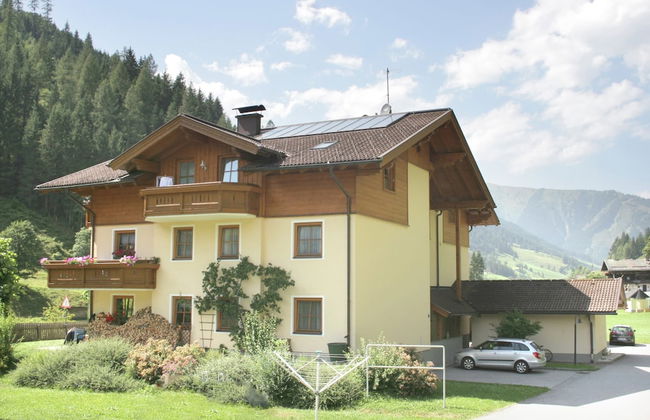 Bright Holiday Home in Huttschlag near Mountains Ski Slopes - Foto 19