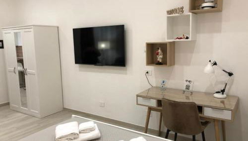 Home-Carrara - Photo 2