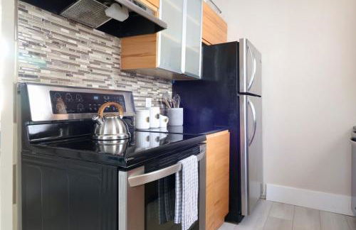 Modern Abode 2BR Near UofR, Highland, Downtown Rochester, NY Sleeps 4 - Foto 45