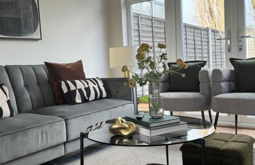 Spacious house for 7 - Ideal for Solihull NEC - Work and Family Groups - Foto 1