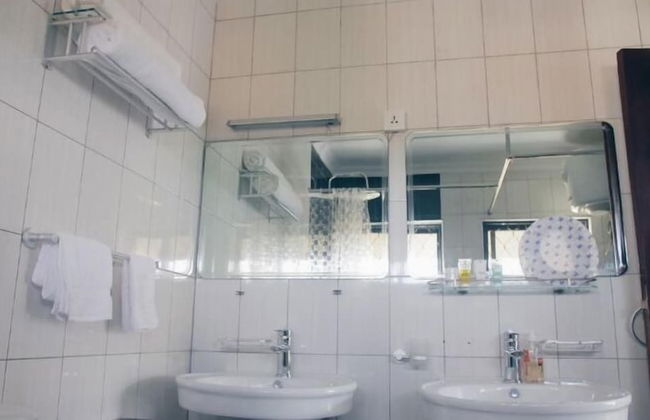 Airport Hotel Kampala - Entebbe - Photo 30