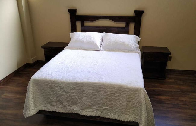 Madre Nuestra - Photo 10