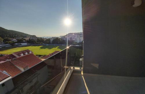 Apartments Mak & Lux - sea & sunset top view - Photo 53