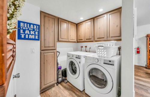 Modern 3BD -Walk to Lake & Beach - Foto 43