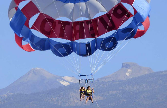 Parasailing sulla Costa Adeje - Foto 1