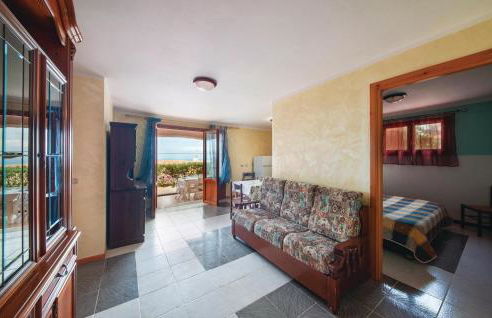 Awesome Apartment In Porto Alabe - Foto 9