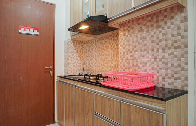 Chic and Cozy Studio at Tifolia Apartment - Foto 7