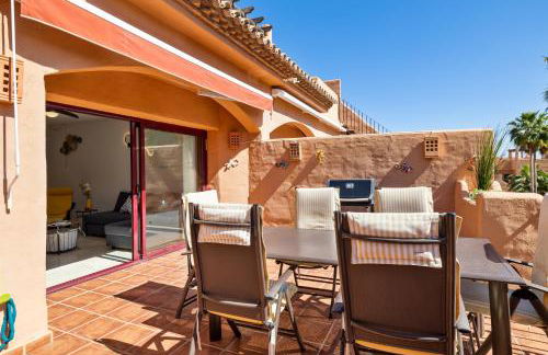 Prachtig penthouse met zeezicht en groot zonneterras - Photo 32