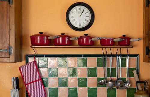 Swallows’ Barn - Photo 16