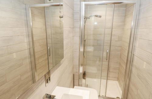 Creek View House - Photo 24