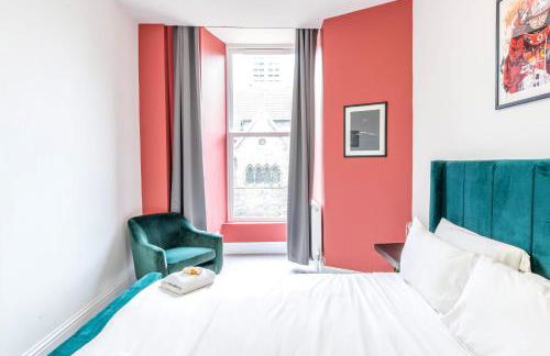 Modern Silverstone with FREE PARKING by Prescott Apartments - Foto 32