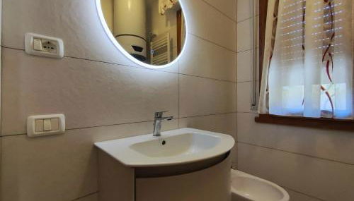 Conero - Parking & AC by Host Hero - Photo 3